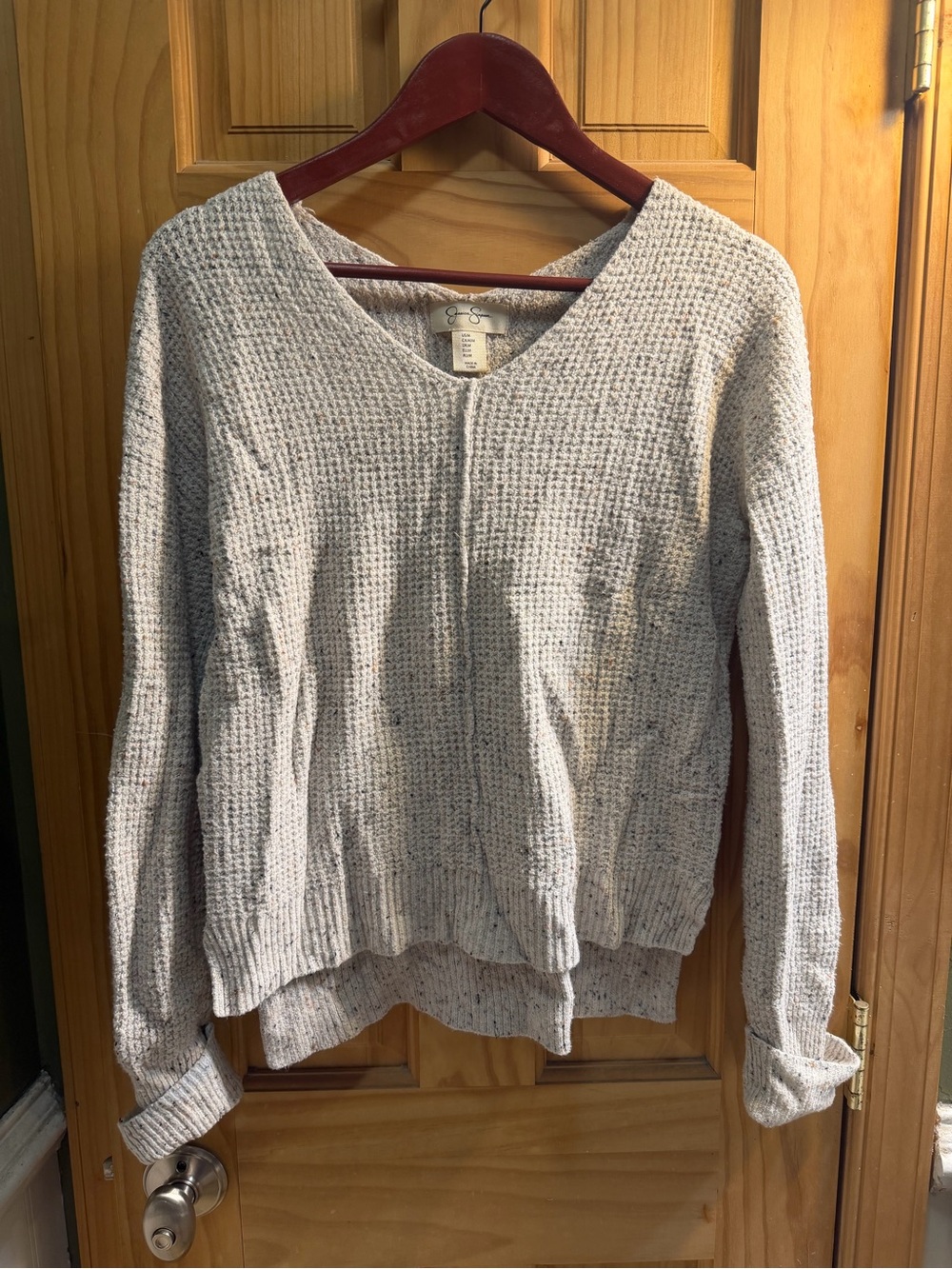 Jessica Simpson Light Gray Waffle Knit V-Neck Sweater